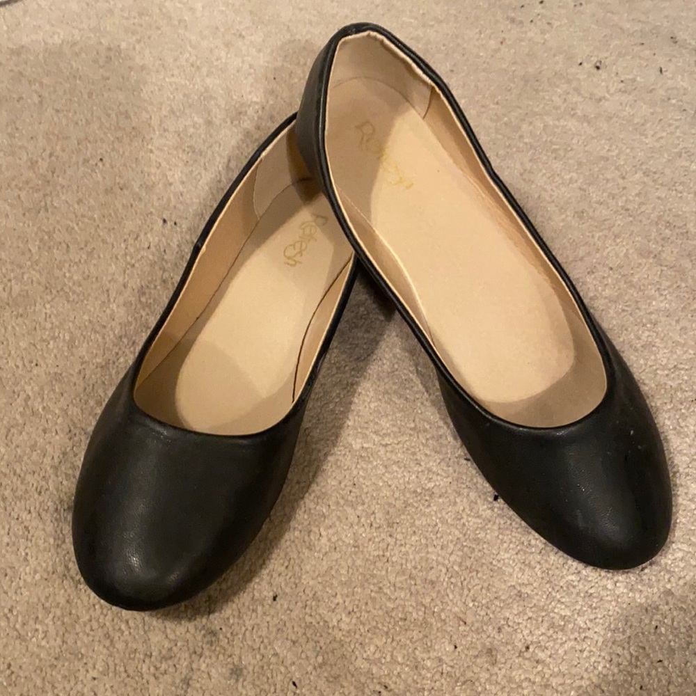 Ballet flats.